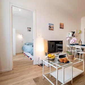 Appartamento Private Independant Flat - Center - 2 Balconies, Lourdes