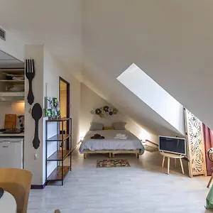 Appartement Tithome 3 - Grand Bus Gare Centre Sanctuaire, Lourdes