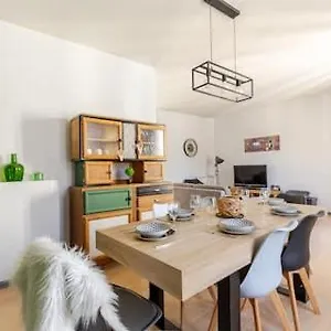 Appartamento Maison De Avec Garage Et Terrasse, Lourdes