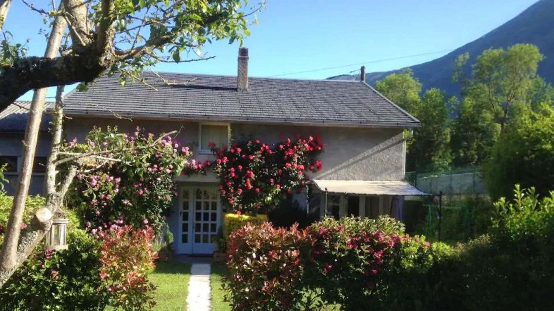 Maison De 4 Chambres Avec Jardin Clos Et Wifi A Luz Saint Sauveur Lourdes France
