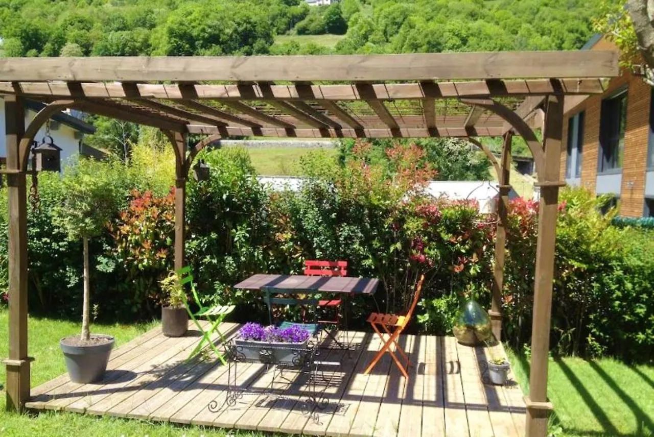 Maison De 4 Chambres Avec Jardin Clos Et Wifi A Luz Saint Sauveur Lourdes Holiday home